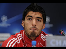 https://image.noelshack.com/fichiers/2017/39/1/1506364095-300px-luissuarez-cl-interview.jpg