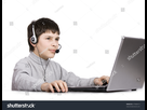 https://image.noelshack.com/minis/2017/40/1/1506897293-stock-photo-young-boy-with-computer-thinking-isolated-on-white-27368413.png