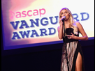 https://image.noelshack.com/fichiers/2017/45/3/1510120149-56137441-kelsea-ballerini-55th-annual-ascap-country-rbfszzsunybx.jpg