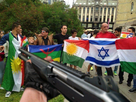 https://image.noelshack.com/minis/2017/45/7/1510456359-kurd.png