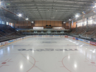 https://image.noelshack.com/minis/2017/48/1/1511807562-1024-768-crop-wp-content-uploads-noesit-medias-194327-patinoire-1.png
