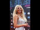 https://image.noelshack.com/fichiers/2017/48/3/1511935951-58011391-samantha-jade-31st-annual-aria-awards-2017-svzpznp6yrx.jpg