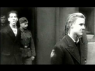 https://image.noelshack.com/minis/2017/49/5/1512710992-jean-carre.png