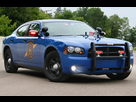 https://image.noelshack.com/fichiers/2017/50/6/1513432098-800px-2006-michigan-state-police-dodge-charger-1.jpg