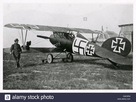 https://image.noelshack.com/minis/2017/52/5/1514531183-albatros-d-iii-of-german-air-ace-paul-billik-which-he-decorated-with-g3c5pm.png