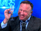 https://image.noelshack.com/fichiers/2018/03/3/1516184360-smug-alex-jones.jpg