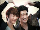 https://image.noelshack.com/minis/2018/05/7/1517745201-donghae-and-siwon-by-venomilise-d5no9w0.png