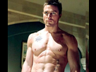https://image.noelshack.com/fichiers/2018/08/4/1519258847-stephen-amell.jpg