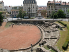 https://image.noelshack.com/minis/2018/10/4/1520527878-amphitheatre-img-4171.png