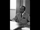 https://image.noelshack.com/minis/2018/11/3/1521055587-220px-leopold-senghor-pic-5.png
