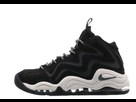 https://image.noelshack.com/fichiers/2018/12/6/1521846160-2018-03-24-00-02-10-nike-air-pippen-blue-325001-004-sneakers-online-sneakerbaas.png