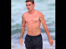 https://image.noelshack.com/fichiers/2018/14/1/1522624951-7516db95a2e1f5ce0636cc9eb753ee51-antoine-griezmann-bathing.jpg