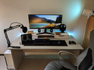 https://image.noelshack.com/fichiers/2018/14/4/1522957846-jaloux.jpg