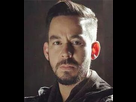 https://image.noelshack.com/fichiers/2018/15/2/1523395749-34e2d16cde5c7d748cfd7b4f37f5fe5c-chester-bennington-mike-shinoda.jpg