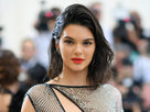 https://image.noelshack.com/fichiers/2018/19/4/1525935473-kendall-jenner-blake-griffin-never-serious-web-lead.jpg