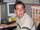 https://image.noelshack.com/fichiers/2018/26/2/1530023463-350px-ben-brode-2003.jpg