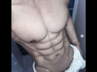 https://image.noelshack.com/fichiers/2018/27/1/1530516643-2.png