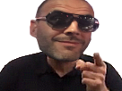 https://image.noelshack.com/fichiers/2018/31/3/1533092921-romandoigt.png