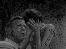 https://image.noelshack.com/fichiers/2018/45/1/1541445177-horror.gif