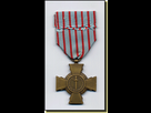 https://image.noelshack.com/fichiers/2018/45/5/1541796733-medaille2.gif