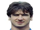 https://image.noelshack.com/minis/2018/46/1/1542045116-cantona-2.png