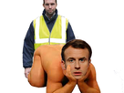 https://image.noelshack.com/fichiers/2018/48/2/1543285221-macron4patte.jpg