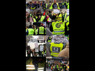 https://image.noelshack.com/fichiers/2018/51/1/1545048090-gilets-jaunes-et-q.jpg