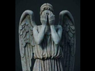 https://image.noelshack.com/fichiers/2019/01/2/1577765548-bf8ae48536306997e6f24d1cf34ca55b-angel-statues-weeping-angels.jpg