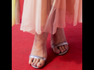 https://image.noelshack.com/fichiers/2019/11/2/1552430805-brie-larson-feet.jpg