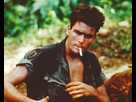 https://image.noelshack.com/fichiers/2019/12/7/1553437509-charlie-sheen-platoon-a-g-9787607-13198928.jpg