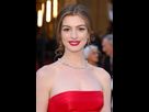 https://image.noelshack.com/fichiers/2019/13/7/1553996133-anne-hathaway-vestido-rojo-lab.jpg