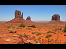 https://image.noelshack.com/fichiers/2019/15/1/1554751291-visiter-monument-valley.jpg