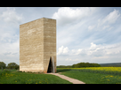 https://image.noelshack.com/fichiers/2019/15/5/1555093965-peter-zumthor-field-chapel.jpg