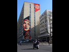 https://image.noelshack.com/fichiers/2019/15/5/1555101938-shepard-fairey-paris-vincent-auriol-2.jpg