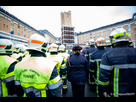 https://image.noelshack.com/fichiers/2019/16/3/1555514098-l-hommage-national-aux-deux-pompiers-morts-samedi-a-paris-s-est-tenu-ce-jeudi-matin-au-quartier-general-de-la-brigade-des-sapeurs-pompiers-de-paris-photo-bspp-1547732926.jpg