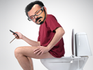 https://image.noelshack.com/fichiers/2019/17/2/1556024112-benzaie-toilettes.png