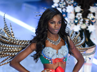 https://image.noelshack.com/fichiers/2019/17/3/1556066424-leomie-anderson-at-victoria-s-secret-fashion-show-2016-1-cropped.jpg