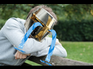 https://image.noelshack.com/fichiers/2019/19/1/1557105056-homme-triste.png