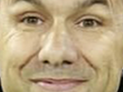 https://image.noelshack.com/fichiers/2019/19/6/1557604413-leonarddujardin3.png