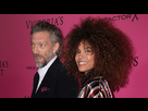 https://image.noelshack.com/fichiers/2019/23/3/1559687572-vincent-cassel-tina-kunakey.jpg