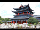 https://www.noelshack.com/2019-23-3-1559731056-14782276-big-bouddhiste-pagode-en-residence-mu-a-lijiang-chine.jpg