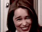 https://image.noelshack.com/minis/2019/24/1/1560143175-emilia-clarke-rire.png
