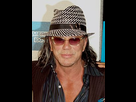 https://www.noelshack.com/2019-27-5-1562321159-220px-mickey-rourke-tribeca-2009-shankbone.jpg