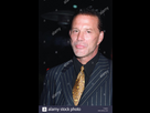 https://www.noelshack.com/2019-27-5-1562327197-los-angeles-ca-november-19-1997-actor-mickey-rourke-at-the-premiere-of-his-new-movie-john-grishams-the-rainmaker-at-paramount-studios-hollywood-t19aa1.jpg