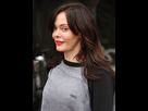 https://image.noelshack.com/fichiers/2019/30/6/1564257507-beauty-2014-01-rose-mcgowan-red-lipstick-gym-main.jpg