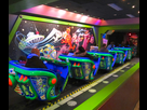 https://image.noelshack.com/fichiers/2019/36/3/1567591308-la-station-dembarquement-de-lattraction-buzz-lightyear-laser-blast-c3a0-disneyland-paris.jpg