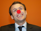 https://image.noelshack.com/fichiers/2019/37/4/1568293739-macron-clown.png