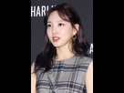 https://image.noelshack.com/fichiers/2019/38/5/1568933458-cedric-charlier-04-03-nayeon-at-launching-event-19-09-19.jpg