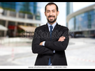 https://image.noelshack.com/fichiers/2019/40/2/1569921361-handsome-businessman-outdoor-smiling-confidently-600w-1483061399.jpg