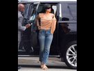 https://image.noelshack.com/fichiers/2019/40/4/1570078750-123204840-0902233015952-2-rihanna-street-style-9-30-2019-1.jpg